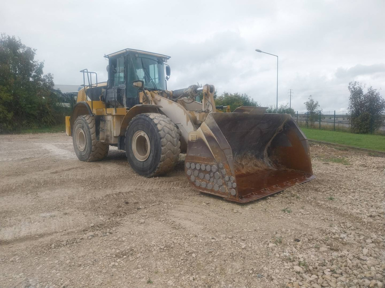 CAT 972K - Chargeuse sur pneus: photos 2 CAT 972K - Chargeuse sur pneus: photos 2