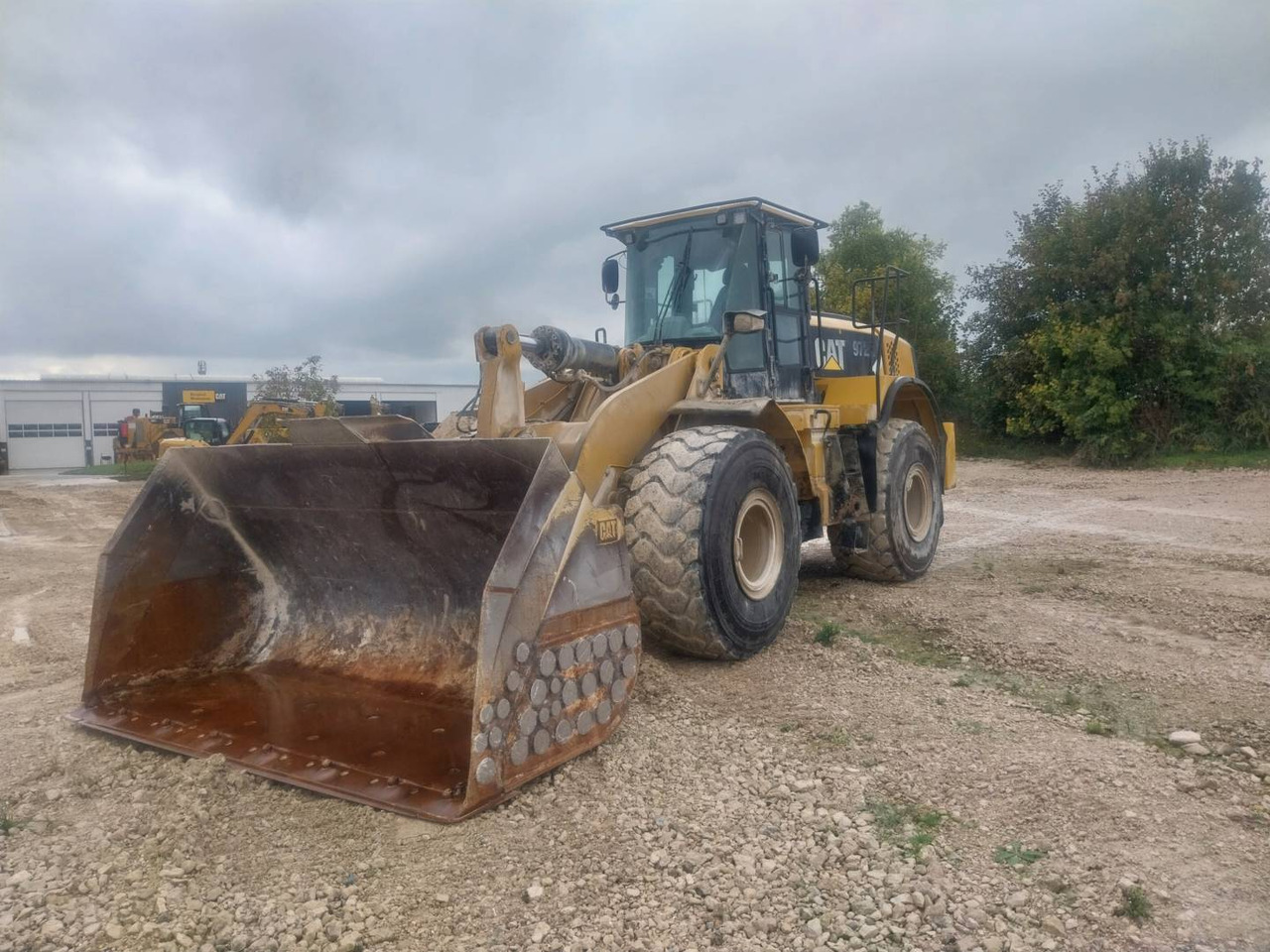 CAT 972K - Chargeuse sur pneus: photos 1 CAT 972K - Chargeuse sur pneus: photos 1