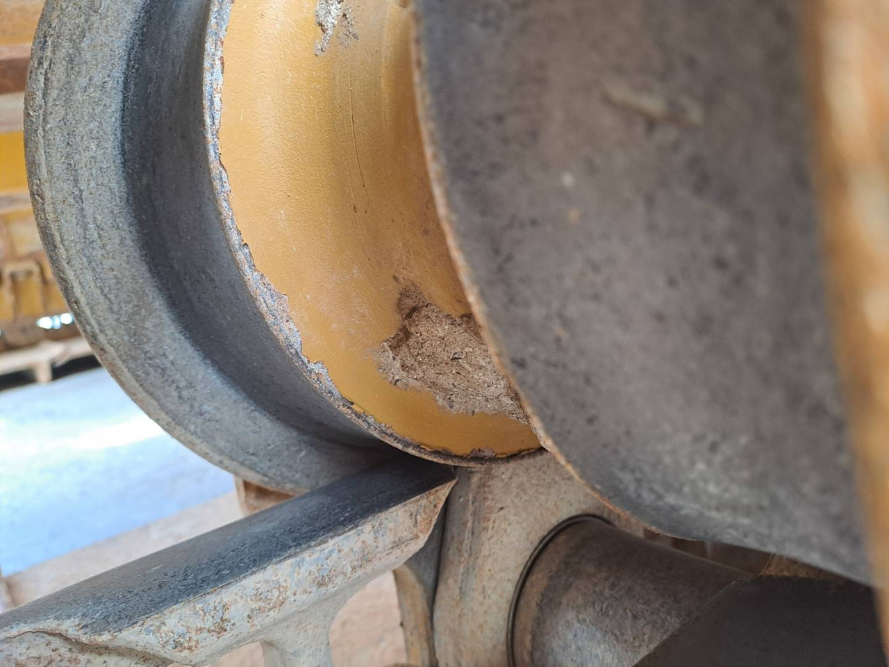 Bulldozer CAT D5: photos 11 Bulldozer CAT D5: photos 11