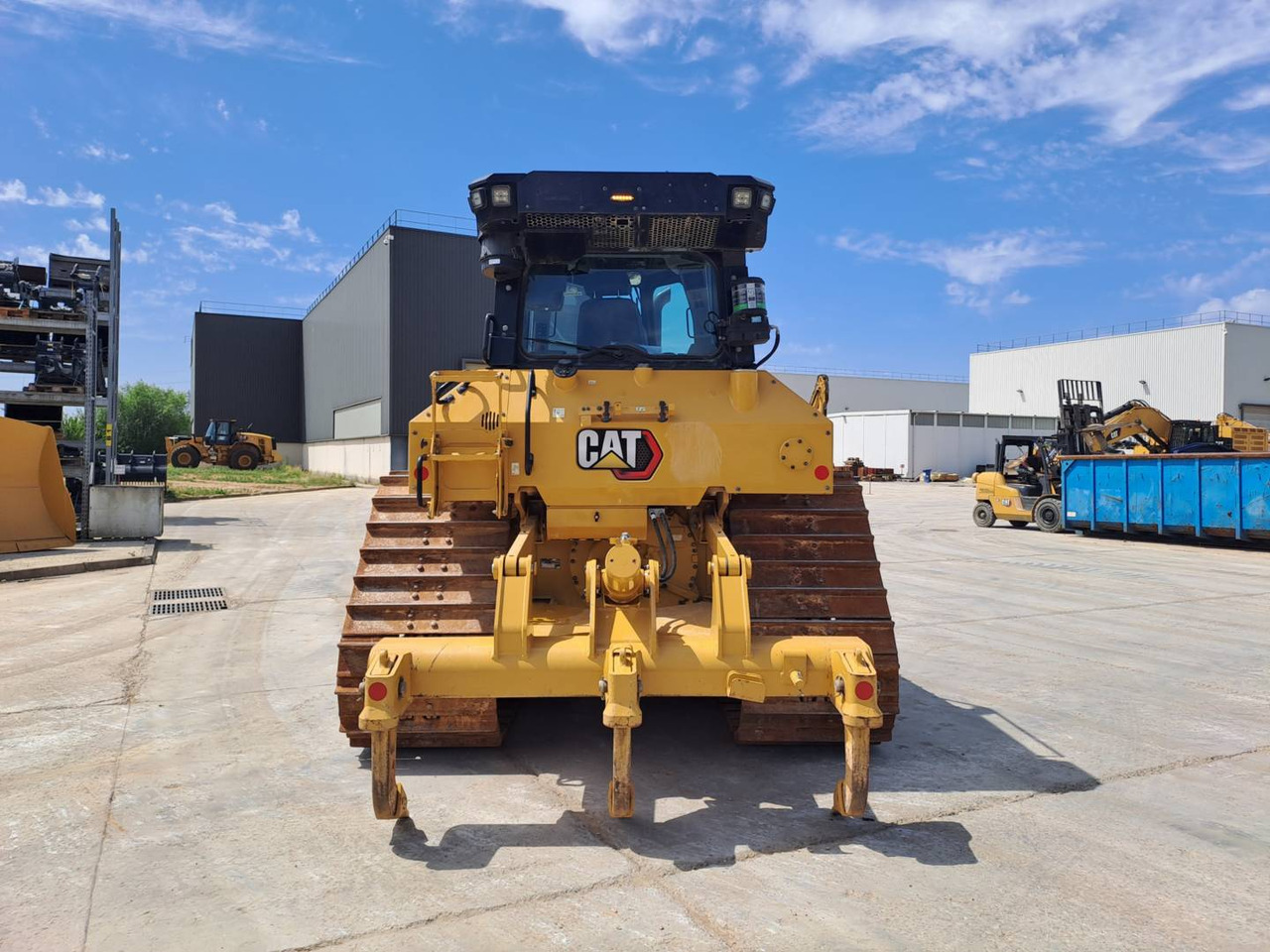 Bulldozer CAT D5: photos 7 Bulldozer CAT D5: photos 7