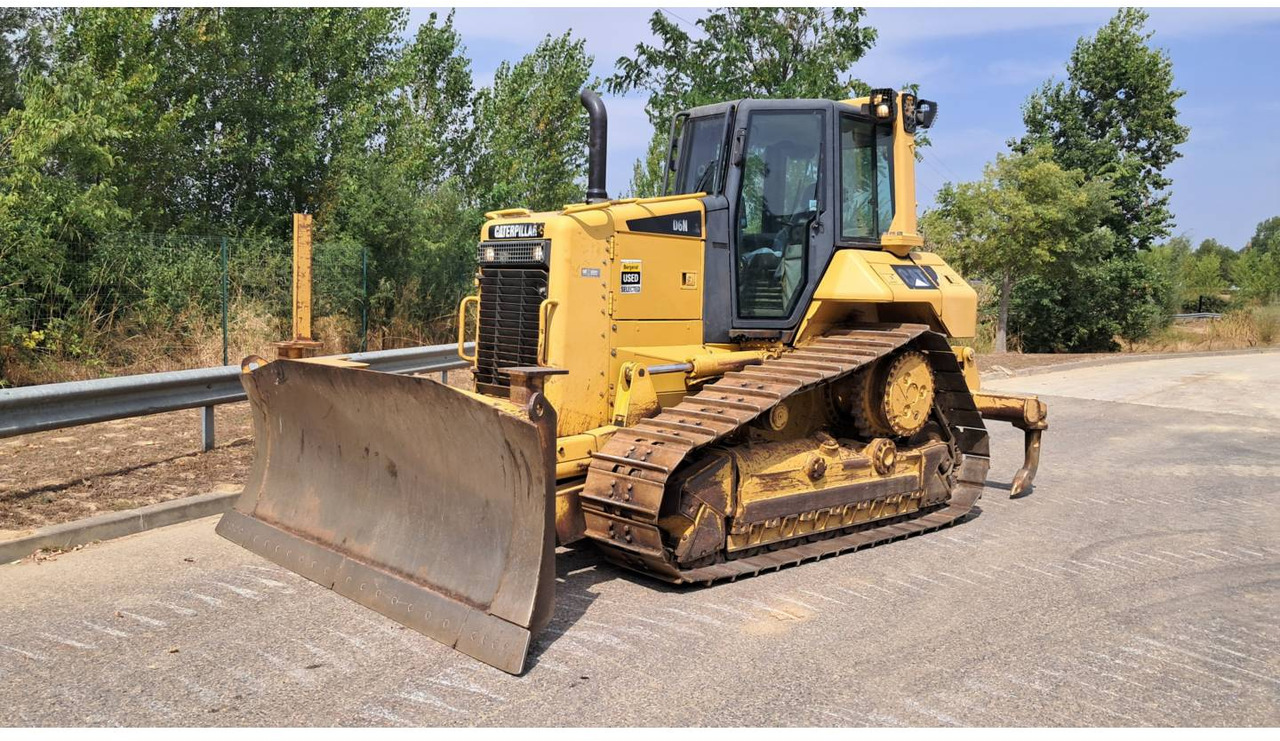 CAT D6NXL - Bulldozer: photos 1 CAT D6NXL - Bulldozer: photos 1