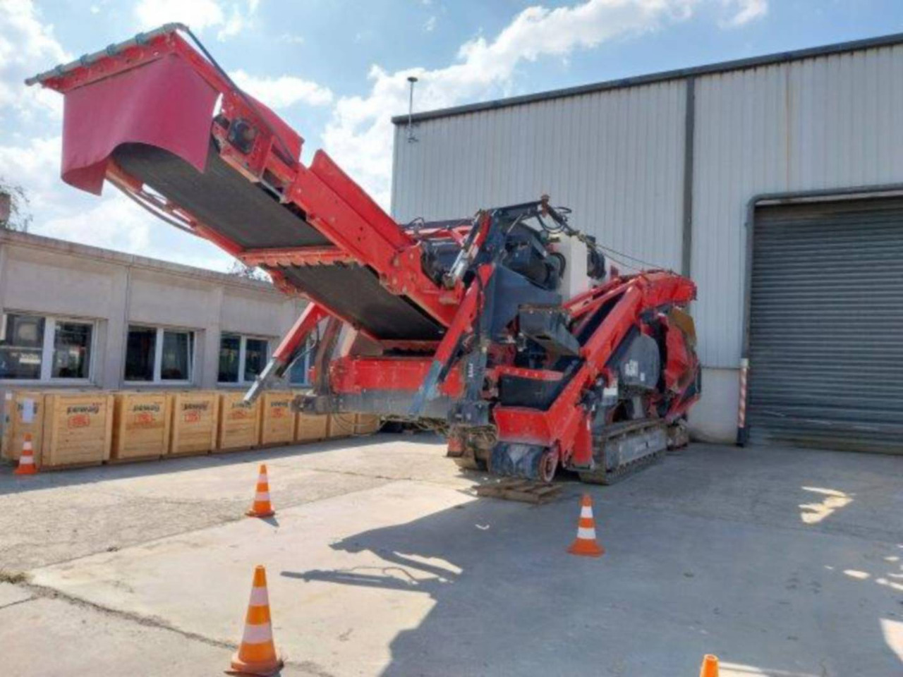 SANDVIK MINING & CONSTRUCTION QI341HS - Concasseur: photos 1 SANDVIK MINING & CONSTRUCTION QI341HS - Concasseur: photos 1