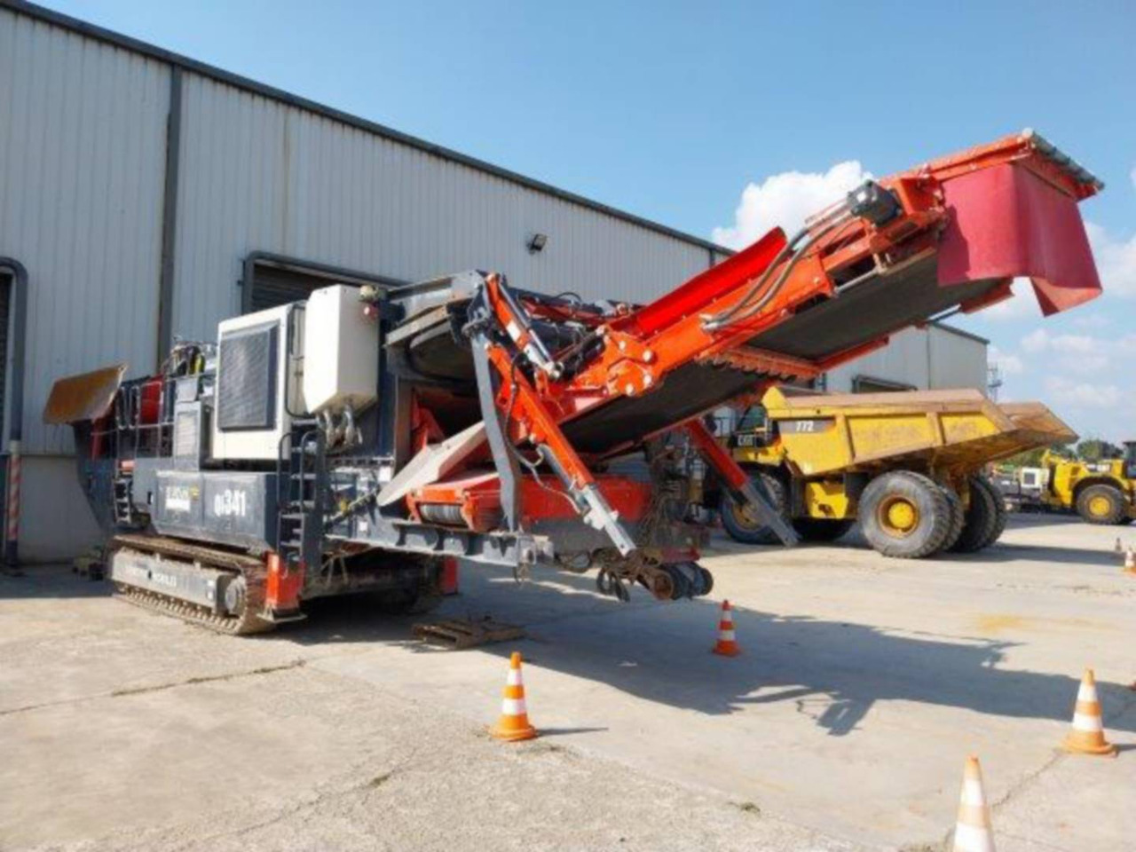 SANDVIK MINING & CONSTRUCTION QI341HS - Concasseur: photos 2 SANDVIK MINING & CONSTRUCTION QI341HS - Concasseur: photos 2