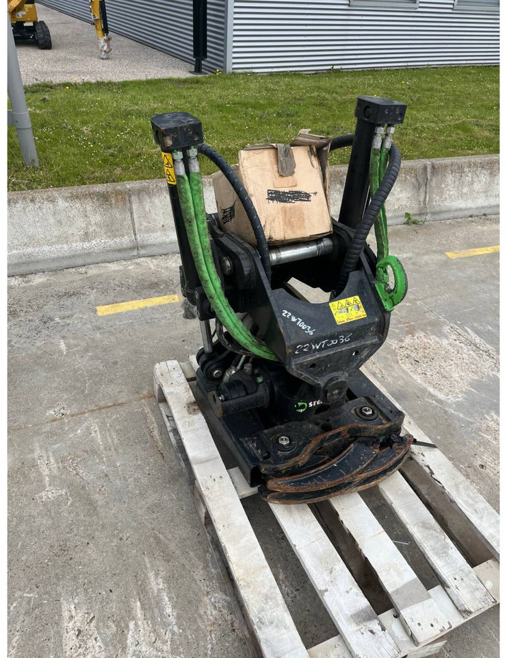 STILL STEELWRIST/X12/S45/S45/TILT/ROTATOR - Tiltrotator: photos 1 STILL STEELWRIST/X12/S45/S45/TILT/ROTATOR - Tiltrotator: photos 1