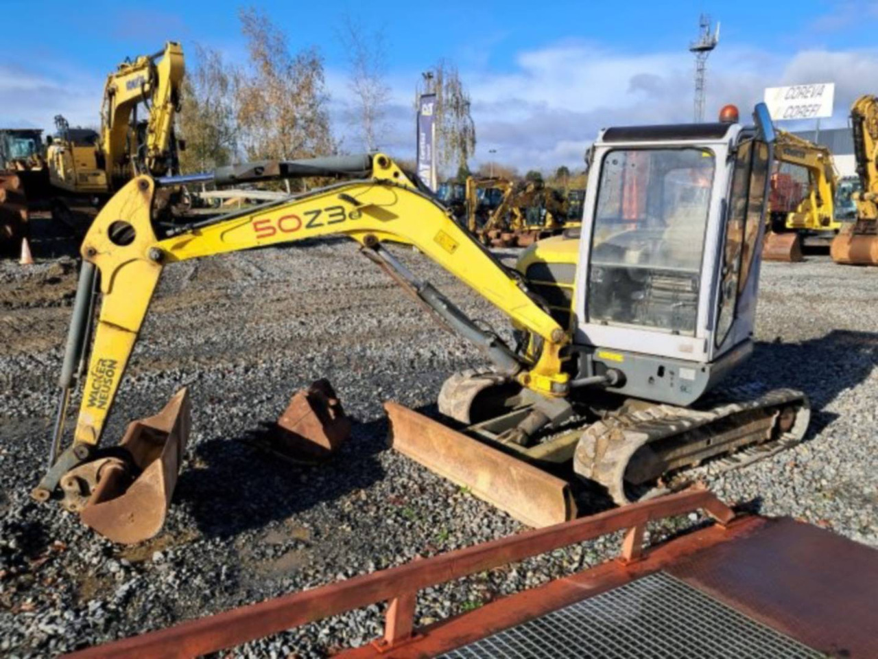 WACKER CORPORATION 50Z3 - Pelle sur chenille: photos 1 WACKER CORPORATION 50Z3 - Pelle sur chenille: photos 1