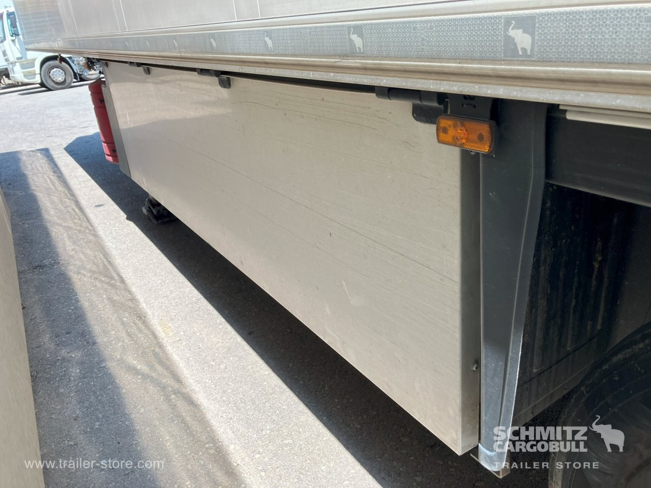 Semi-remorque isothermique SCHMITZ Semiremolque Frigo Standard Double deck: photos 13