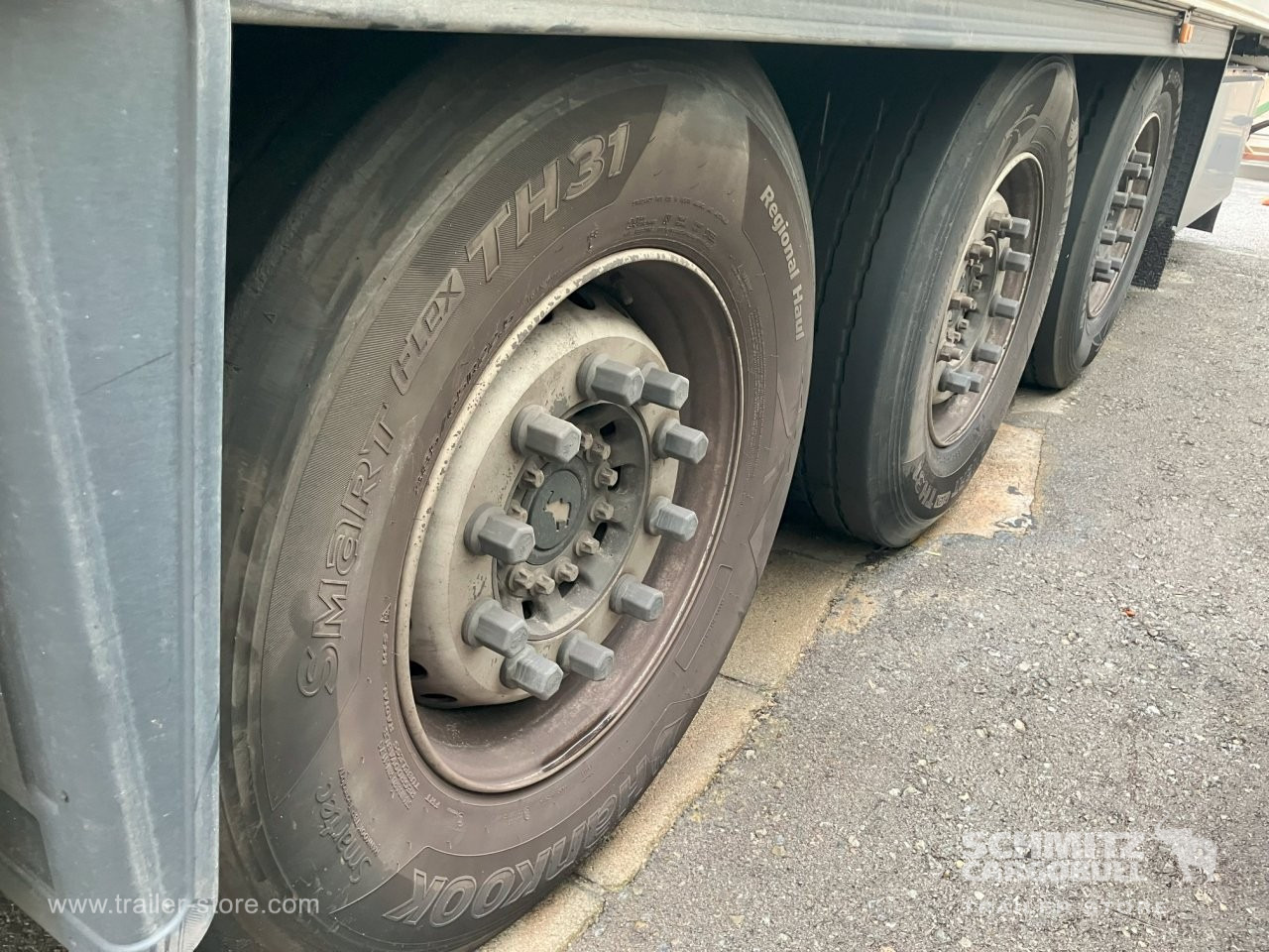 SCHMITZ Semiremolque Frigo Standard - Semi-remorque isothermique: photos 3 SCHMITZ Semiremolque Frigo Standard - Semi-remorque isothermique: photos 3