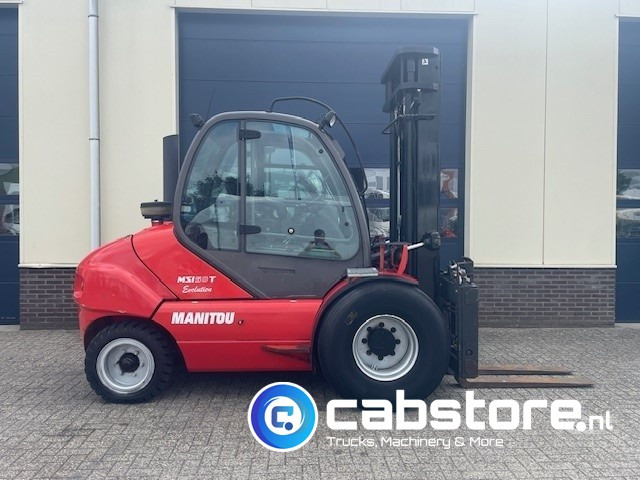 Manitou MSI 50 T Ruwterrein heftruck - Bouwjaar 2012 - Side shift - Vorkverstelling - Duplex - Draaiuren 9387 - Chariot tout terrain: photos 4 Manitou MSI 50 T Ruwterrein heftruck - Bouwjaar 2012 - Side shift - Vorkverstelling - Duplex - Draaiuren 9387 - Chariot tout terrain: photos 4