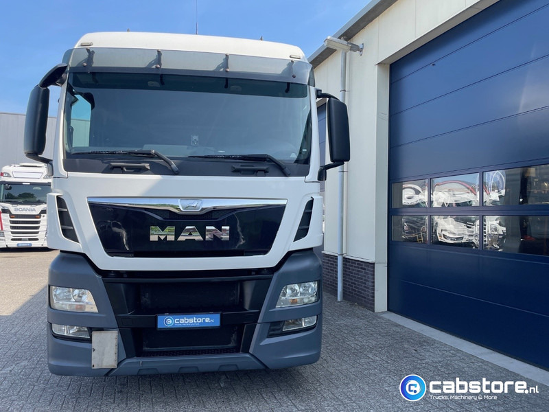 MAN TGX 18.440 4x2 BLS Euro 6 - XLX cabine - Bouwjaar 2014 - Smart Tacho - 2x Dieseltanks - Very good tyres - Tracteur routier: photos 5 MAN TGX 18.440 4x2 BLS Euro 6 - XLX cabine - Bouwjaar 2014 - Smart Tacho - 2x Dieseltanks - Very good tyres - Tracteur routier: photos 5