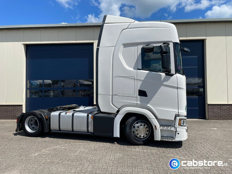 Scania S410 A 4X2 EB Euro 6 - S-Highline - Bouwjaar 2018 - MEGA VOLUME - Km 822.505 - Tracteur routier: photos 3 Scania S410 A 4X2 EB Euro 6 - S-Highline - Bouwjaar 2018 - MEGA VOLUME - Km 822.505 - Tracteur routier: photos 3