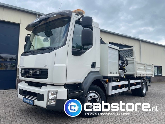 Volvo FL 240 4x2 Euro 5 - Kipper - MKG HLK 45 a2 Autolaadkraan - Bouwjaar 2012 - APK 18-10-2025 - ORIGINAL Km 35.640 !!!! - Good condition !! - Camion grue: photos 5 Volvo FL 240 4x2 Euro 5 - Kipper - MKG HLK 45 a2 Autolaadkraan - Bouwjaar 2012 - APK 18-10-2025 - ORIGINAL Km 35.640 !!!! - Good condition !! - Camion grue: photos 5