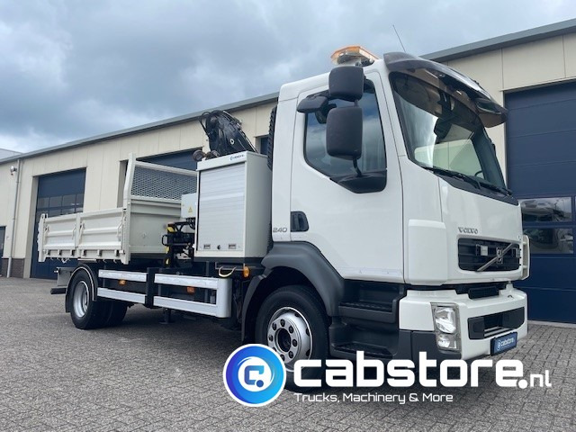 Volvo FL 240 4x2 Euro 5 - Kipper - MKG HLK 45 a2 Autolaadkraan - Bouwjaar 2012 - APK 18-10-2025 - ORIGINAL Km 35.640 !!!! - Good condition !! - Camion benne, Camion grue: photos 4 Volvo FL 240 4x2 Euro 5 - Kipper - MKG HLK 45 a2 Autolaadkraan - Bouwjaar 2012 - APK 18-10-2025 - ORIGINAL Km 35.640 !!!! - Good condition !! - Camion benne, Camion grue: photos 4