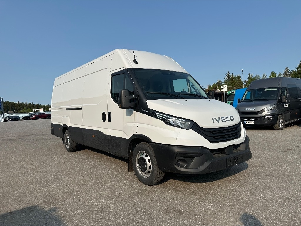 Iveco Daily 35S16A8 16m3 - Fourgon utilitaire: photos 2 Iveco Daily 35S16A8 16m3 - Fourgon utilitaire: photos 2