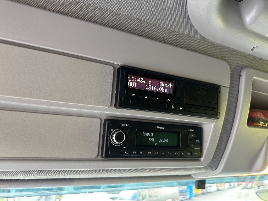 Crédit-bail de Iveco Eurocargo ML150E28 4x4 sähkölaitos varustein Iveco Eurocargo ML150E28 4x4 sähkölaitos varustein: photos 30 Crédit-bail de Iveco Eurocargo ML150E28 4x4 sähkölaitos varustein Iveco Eurocargo ML150E28 4x4 sähkölaitos varustein: photos 30