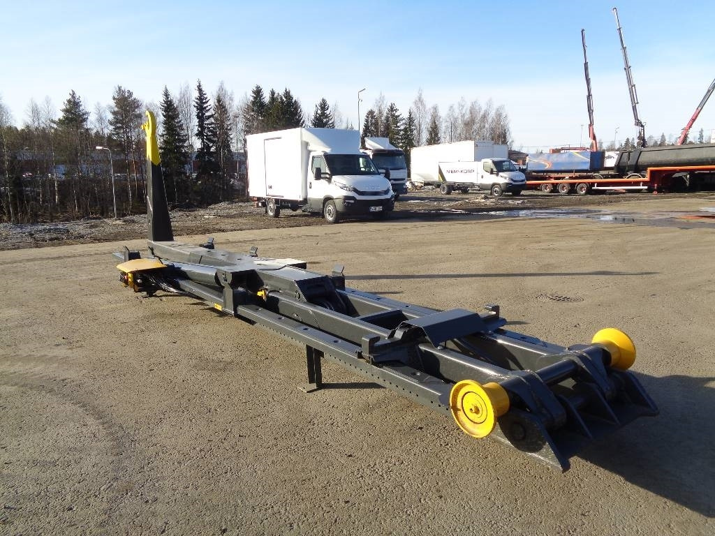 Jimeca Koukkulaite 25t - Ampliroll/ Multibenne système: photos 4 Jimeca Koukkulaite 25t - Ampliroll/ Multibenne système: photos 4