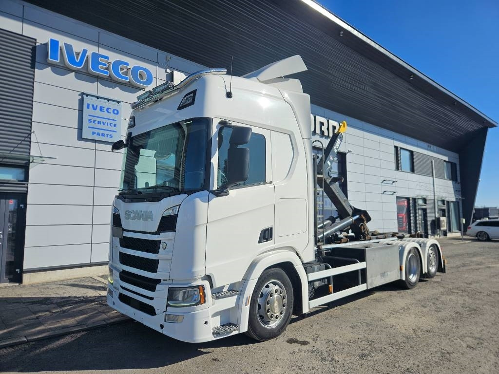 Scania R500 6x2*4 Multilift 24tn koukku - Camion ampliroll: photos 1 Scania R500 6x2*4 Multilift 24tn koukku - Camion ampliroll: photos 1