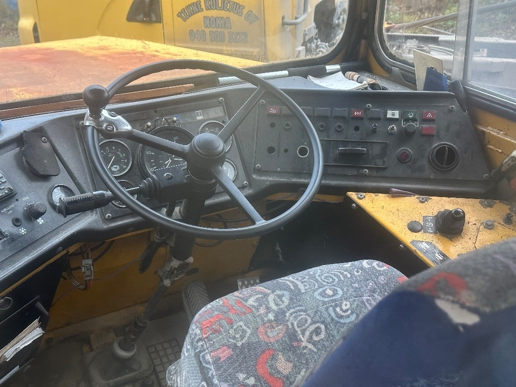 Tombereau articulé Volvo BM A25 6x6: photos 9 Tombereau articulé Volvo BM A25 6x6: photos 9