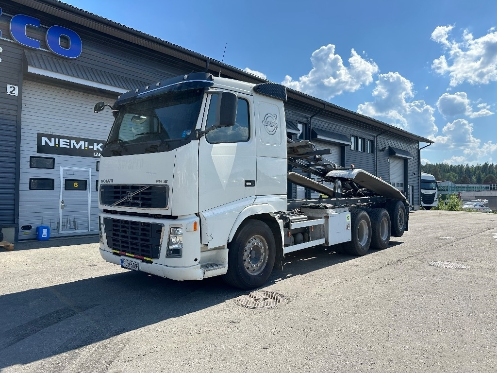Volvo FH16 540 8x4*4 - Camion - système de câble: photos 1 Volvo FH16 540 8x4*4 - Camion - système de câble: photos 1