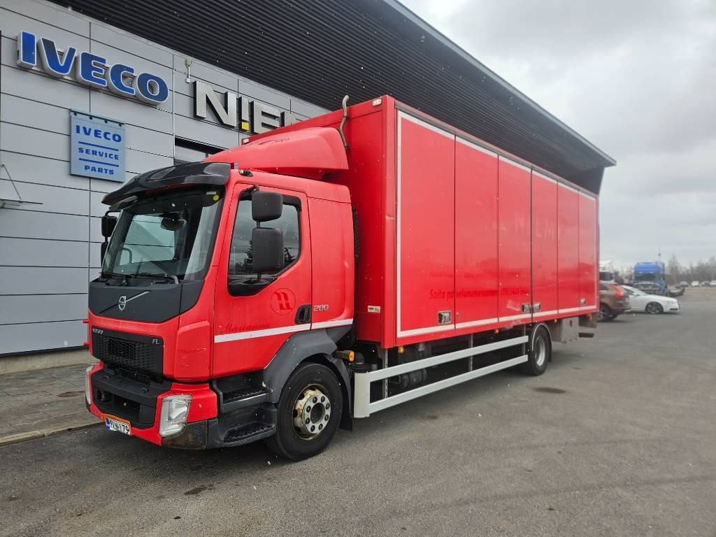 Volvo FL 280 4hlö - Camion fourgon: photos 1 Volvo FL 280 4hlö - Camion fourgon: photos 1