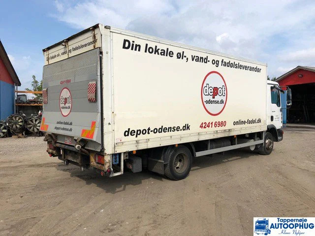 MAN TGL 12.210 - Camion fourgon: photos 3 MAN TGL 12.210 - Camion fourgon: photos 3