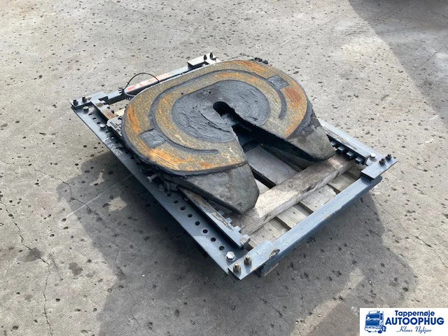 Scania JOST skammel flytbar - Sellette d'attelage pour Camion: photos 4 Scania JOST skammel flytbar - Sellette d'attelage pour Camion: photos 4