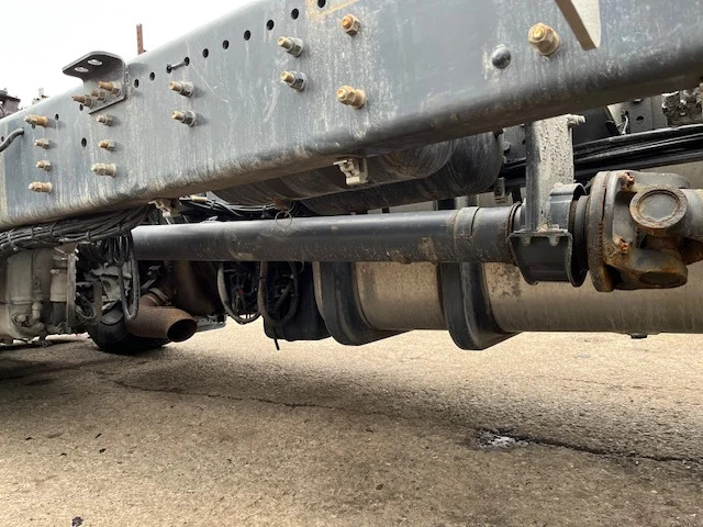 Scania S590 6X2 - Châssis cabine: photos 5 Scania S590 6X2 - Châssis cabine: photos 5