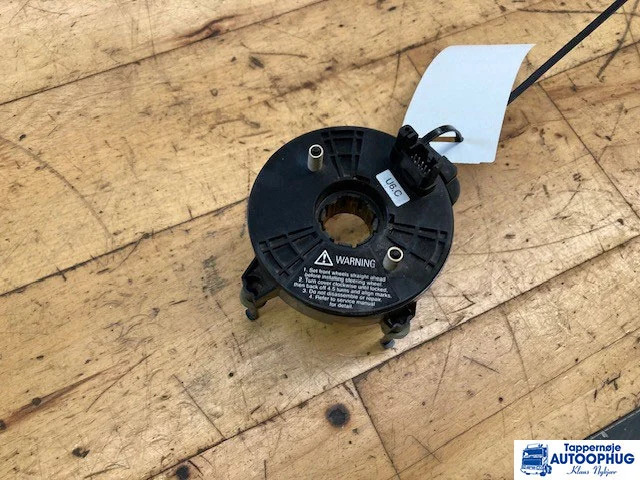 Scania clock spring – Scania 1856660 - Système électrique pour Camion: photos 1 Scania clock spring – Scania 1856660 - Système électrique pour Camion: photos 1