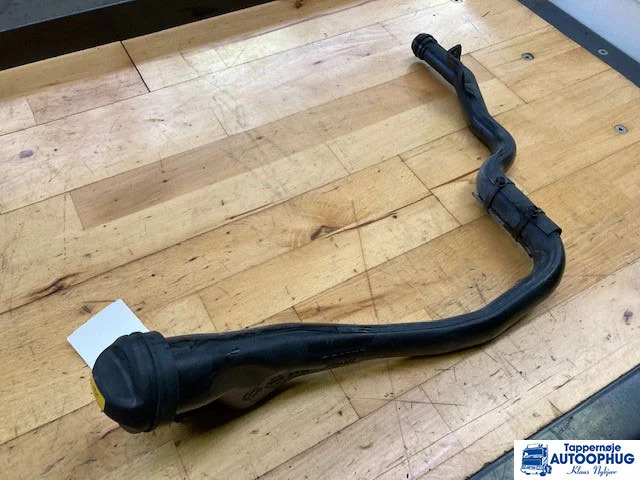 Scania olie påfyldning studs Scania 2876062 , 2584855 - Moteur et pièces pour Camion: photos 1 Scania olie påfyldning studs Scania 2876062 , 2584855 - Moteur et pièces pour Camion: photos 1