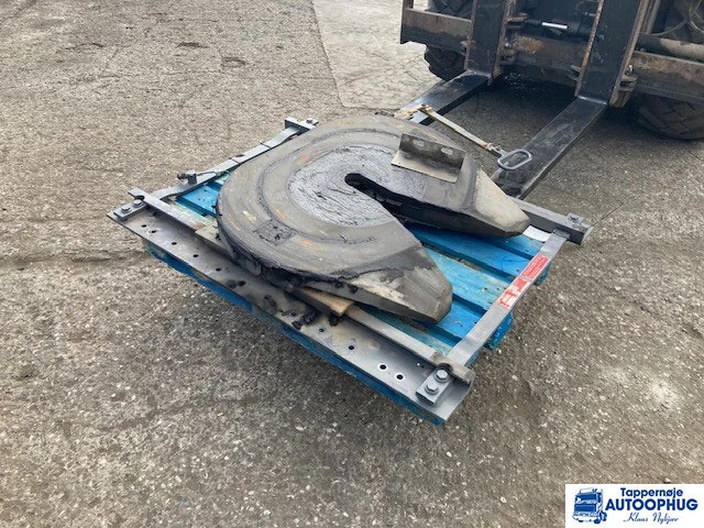 Volvo JOST flytbar skammel - Sellette d'attelage pour Camion: photos 2 Volvo JOST flytbar skammel - Sellette d'attelage pour Camion: photos 2