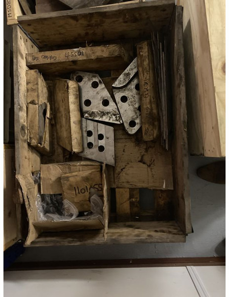 Genesis GXP 400R - Cisaille de démolition pour Engins de chantier: photos 5 Genesis GXP 400R - Cisaille de démolition pour Engins de chantier: photos 5