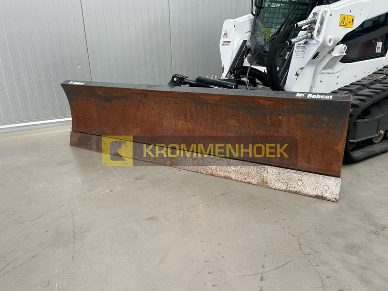 Bobcat Dozerblade 96 6-weg Dozerblad - Lame: photos 1 Bobcat Dozerblade 96 6-weg Dozerblad - Lame: photos 1