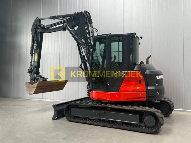 Eurocomach ES 100 TR Powertilt - Mini pelle: photos 3 Eurocomach ES 100 TR Powertilt - Mini pelle: photos 3