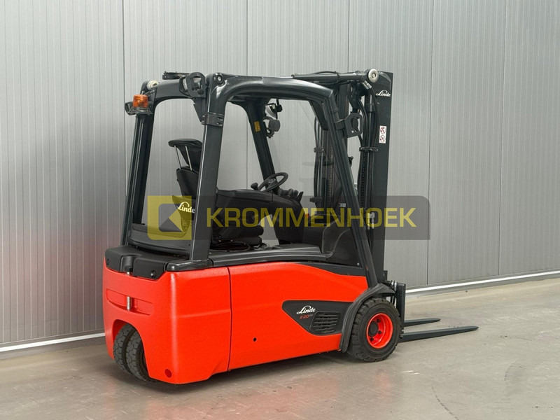 Linde E 20 L - Chariot élévateur électrique: photos 4 Linde E 20 L - Chariot élévateur électrique: photos 4