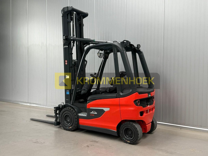 Linde E 25 Triplex 7410 mm - Chariot élévateur électrique: photos 3 Linde E 25 Triplex 7410 mm - Chariot élévateur électrique: photos 3