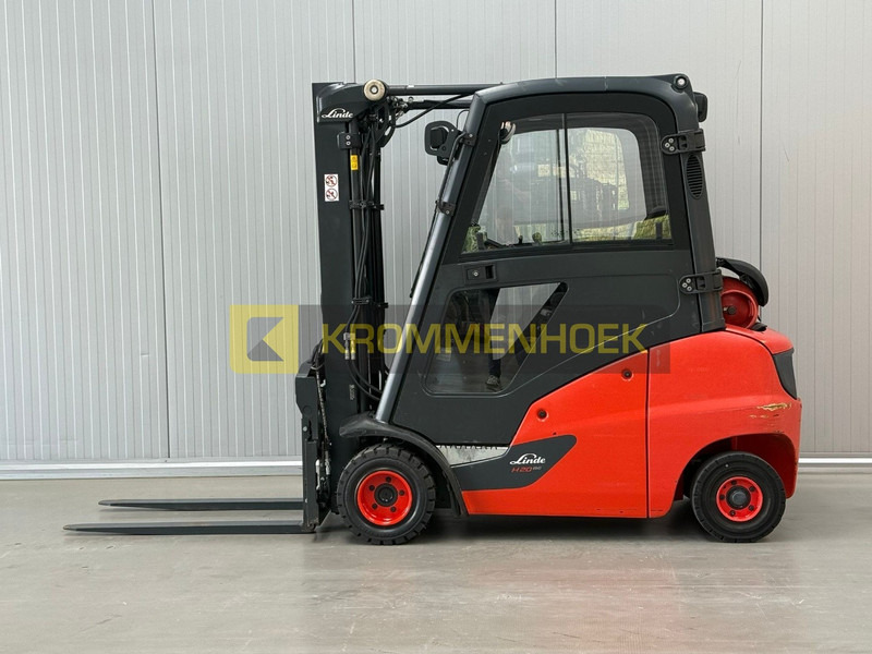 Linde H 20 T - Chariot élévateur à gaz: photos 1 Linde H 20 T - Chariot élévateur à gaz: photos 1