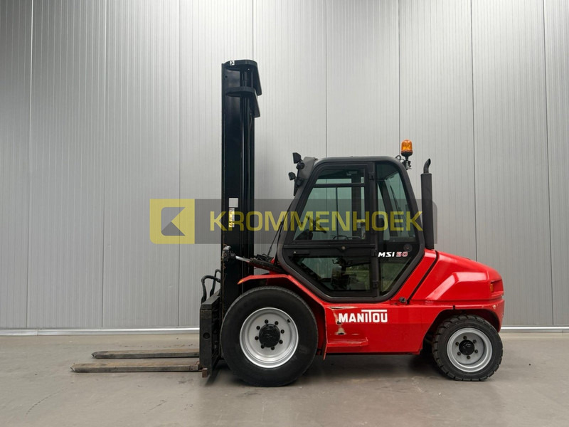 Manitou MSI 50 T - Chariot élévateur diesel: photos 1 Manitou MSI 50 T - Chariot élévateur diesel: photos 1