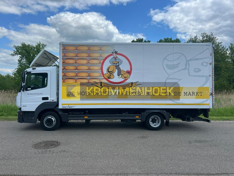 Mercedes-Benz 818 Atego - Camion fourgon: photos 5 Mercedes-Benz 818 Atego - Camion fourgon: photos 5