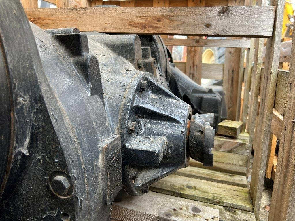 Case IH Case IH Front axle Steiger 470 Quadtrac, Steiger 5 - Essieu avant pour Tracteur agricole: photos 3 Case IH Case IH Front axle Steiger 470 Quadtrac, Steiger 5 - Essieu avant pour Tracteur agricole: photos 3