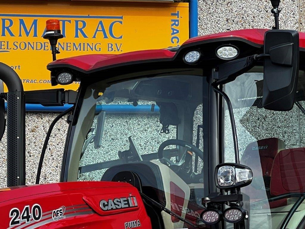 Case IH PUMA 240CVX, AFS Connect, 2024, frontlinkage, GPS! - Tracteur agricole: photos 4 Case IH PUMA 240CVX, AFS Connect, 2024, frontlinkage, GPS! - Tracteur agricole: photos 4