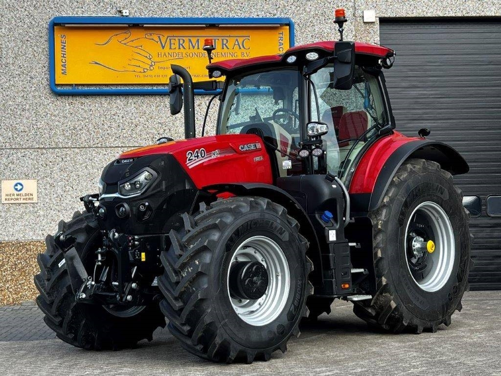 Case IH PUMA 240CVX, AFS Connect, 2024, frontlinkage, GPS! - Tracteur agricole: photos 1 Case IH PUMA 240CVX, AFS Connect, 2024, frontlinkage, GPS! - Tracteur agricole: photos 1