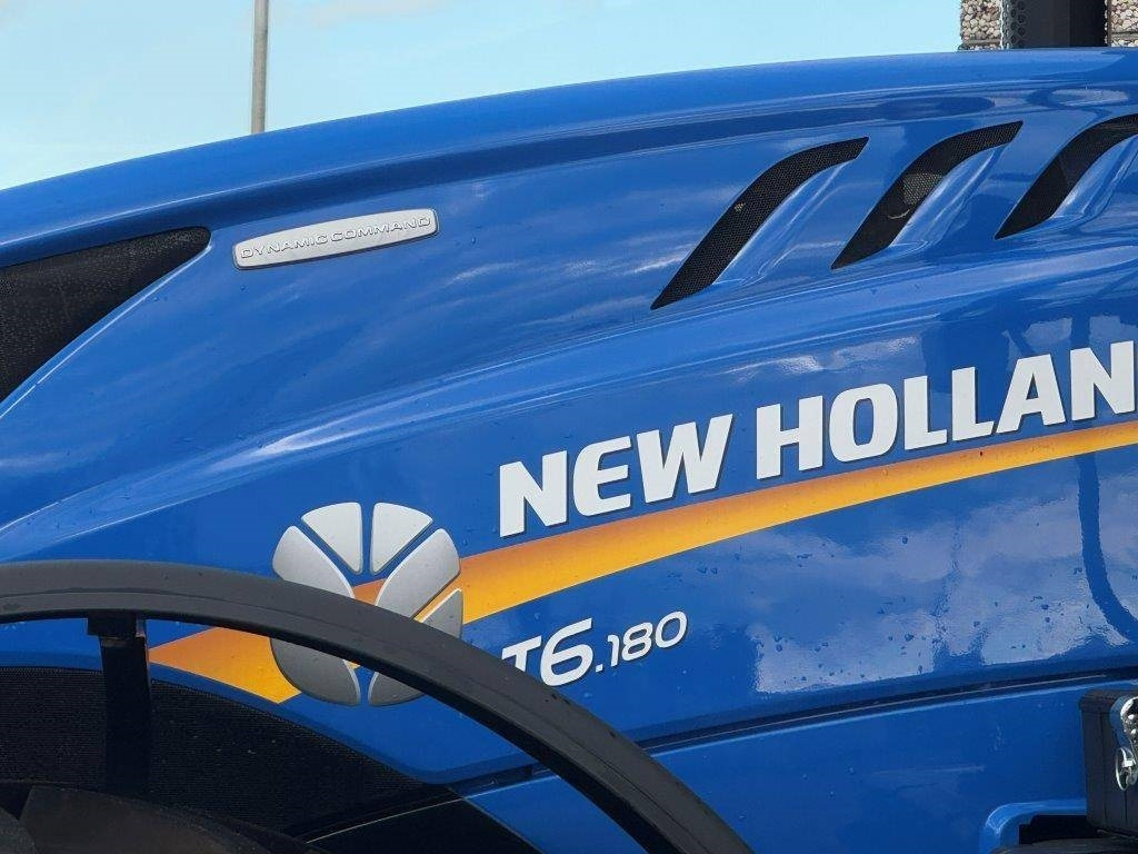 New Holland T 6.180-Dynamic Command, frontlinkage, Stage V!  - Tracteur agricole: photos 3 New Holland T 6.180-Dynamic Command, frontlinkage, Stage V!  - Tracteur agricole: photos 3