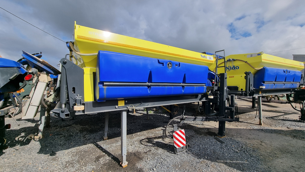 SCHMIDT Stratos Nido B50-36 - Epandeur de sable pour Epandeur de sable: photos 3 SCHMIDT Stratos Nido B50-36 - Epandeur de sable pour Epandeur de sable: photos 3