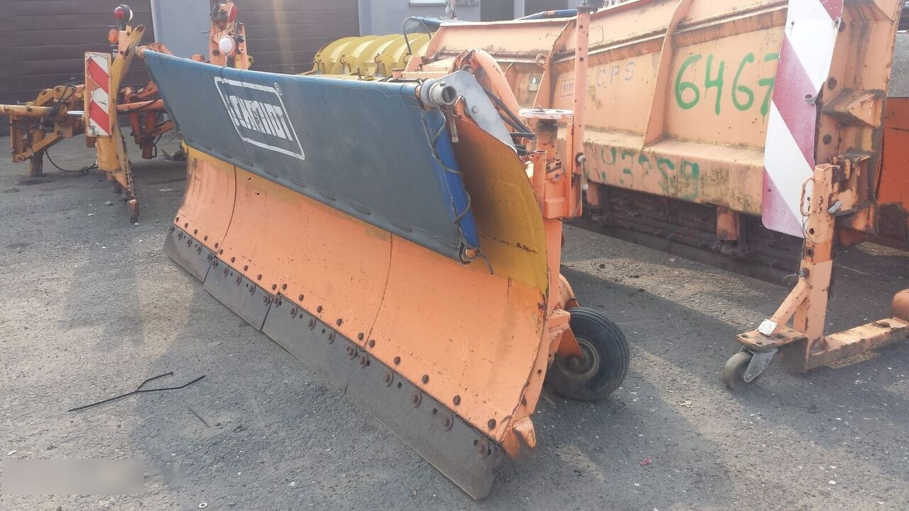 Lame à neige Schmidt Pług czołowy: photos 10 Lame à neige Schmidt Pług czołowy: photos 10