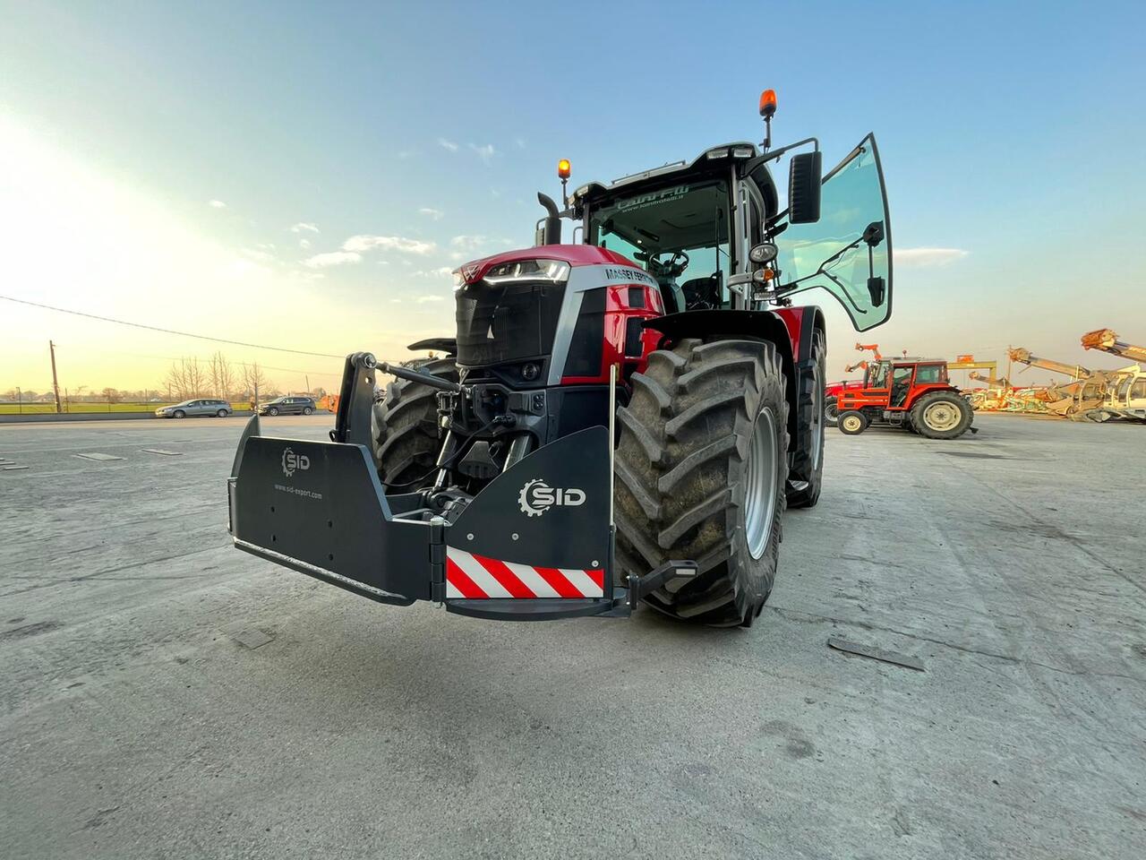 SID AGRIBUMPER / FRONTGEWICHT Frontbalast Stahlgewicht 430 KG - Contrepoids pour Tracteur agricole: photos 1 SID AGRIBUMPER / FRONTGEWICHT Frontbalast Stahlgewicht 430 KG - Contrepoids pour Tracteur agricole: photos 1