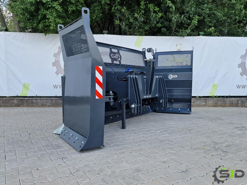 SID Maisschild Silogabel Flachschieber / Le bulldozer à maïs/ Corn plough / Silage blade /maize shield 4,5 m 3P.2+3 - Équipement de traitement post-récolte: photos 2 SID Maisschild Silogabel Flachschieber / Le bulldozer à maïs/ Corn plough / Silage blade /maize shield 4,5 m 3P.2+3 - Équipement de traitement post-récolte: photos 2