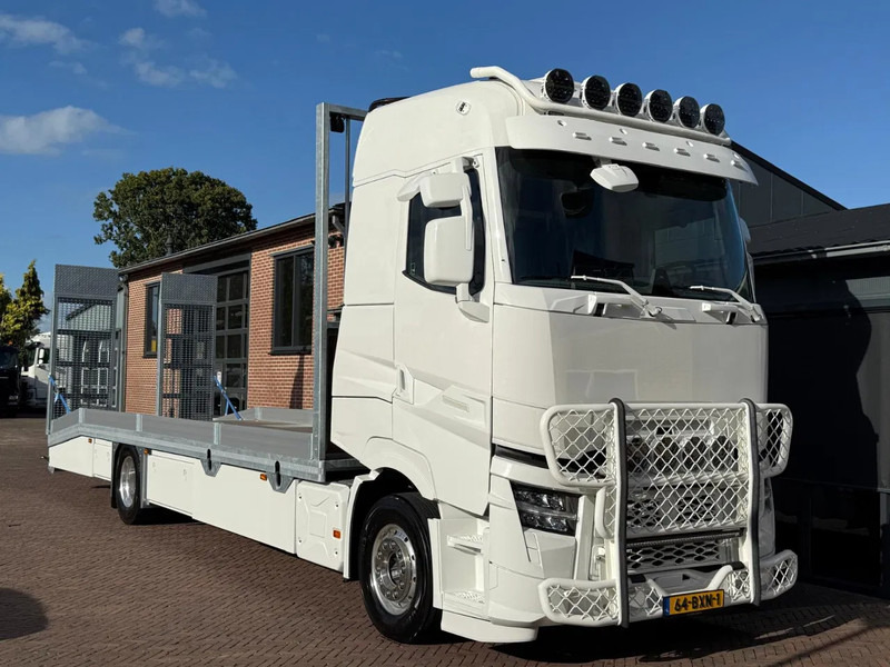 Renault T530 HIGH Unused 488km Machine Transporter Full Option! - Camion porte-voitures: photos 1 Renault T530 HIGH Unused 488km Machine Transporter Full Option! - Camion porte-voitures: photos 1