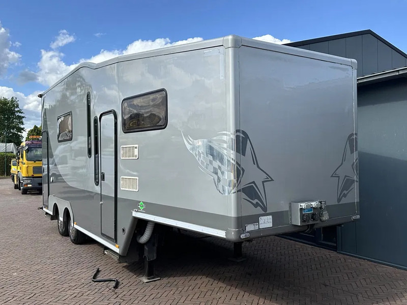 QUALITY TRAILERS Camper 4x bed keuken douche toilet laadklep - Semi-remorque: photos 1 QUALITY TRAILERS Camper 4x bed keuken douche toilet laadklep - Semi-remorque: photos 1