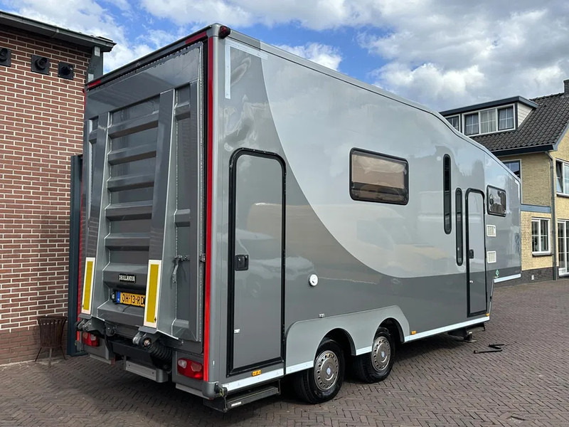 QUALITY TRAILERS Camper 4x bed keuken douche toilet laadklep - Semi-remorque: photos 2 QUALITY TRAILERS Camper 4x bed keuken douche toilet laadklep - Semi-remorque: photos 2
