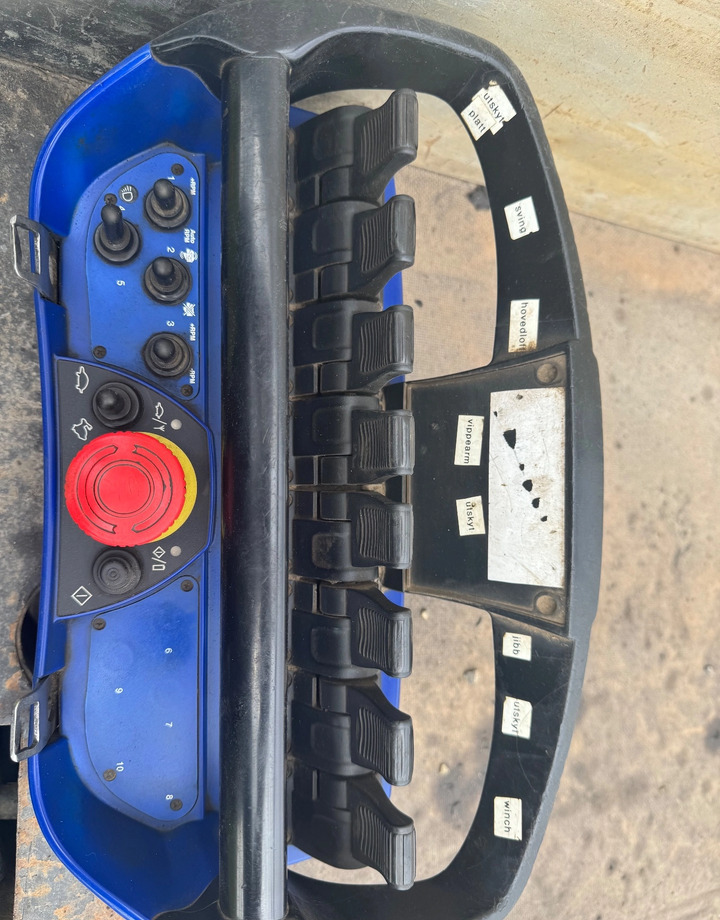 MERCEDES-BENZ ACTROS 2648 HDS 44TON /M 28 METRÓW R/C - Camion grue: photos 2 MERCEDES-BENZ ACTROS 2648 HDS 44TON /M 28 METRÓW R/C - Camion grue: photos 2