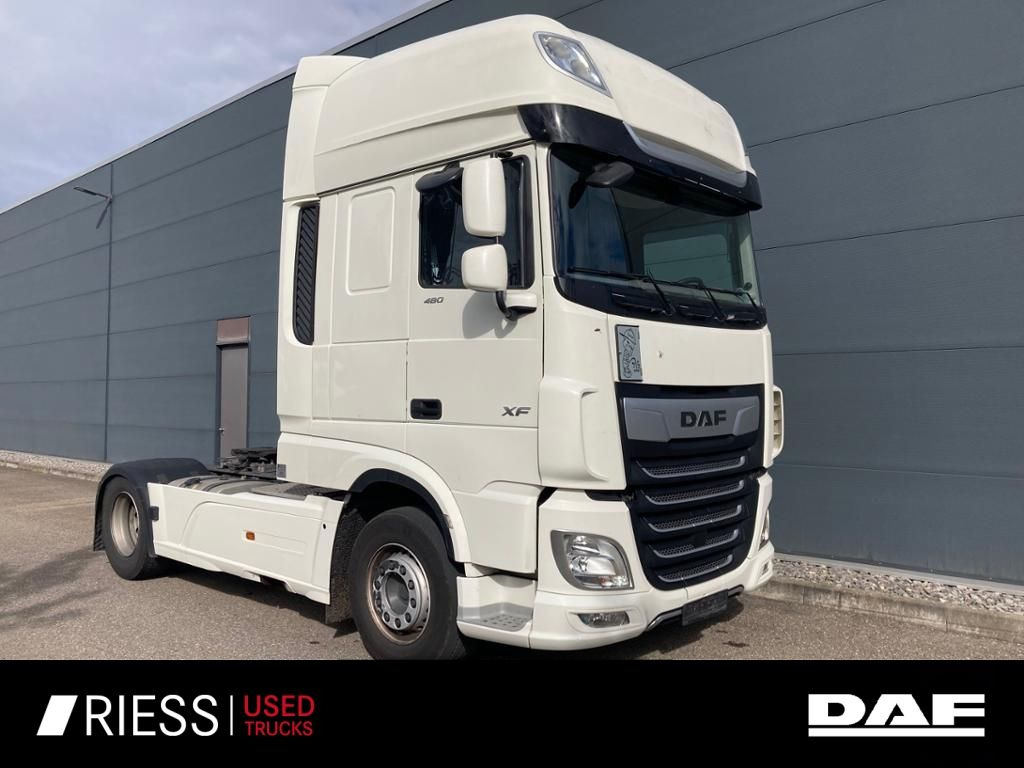 DAF XF 480 FT Super Space Cab Intarder Standklima 2 - Tracteur routier: photos 1 DAF XF 480 FT Super Space Cab Intarder Standklima 2 - Tracteur routier: photos 1